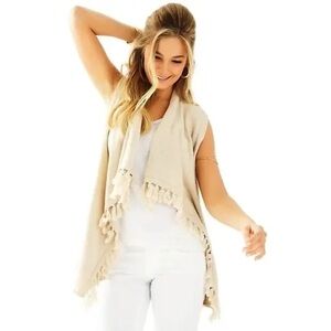 GUC Lilly Pulitzer Abbot Sweater Vest In Gold.